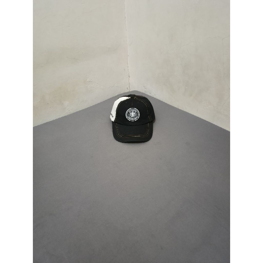 Topi Jerman Timnas Vintage