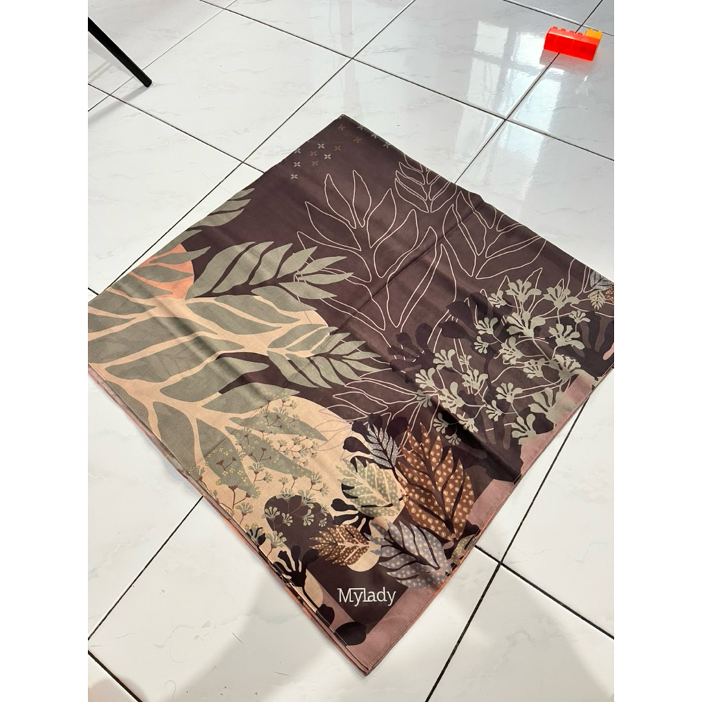 Preloved hijab motif printing voal mylady