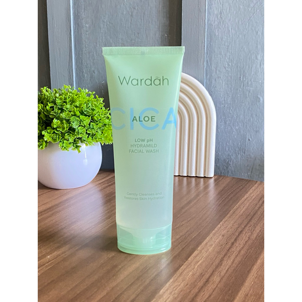 facewash wardah aloevera