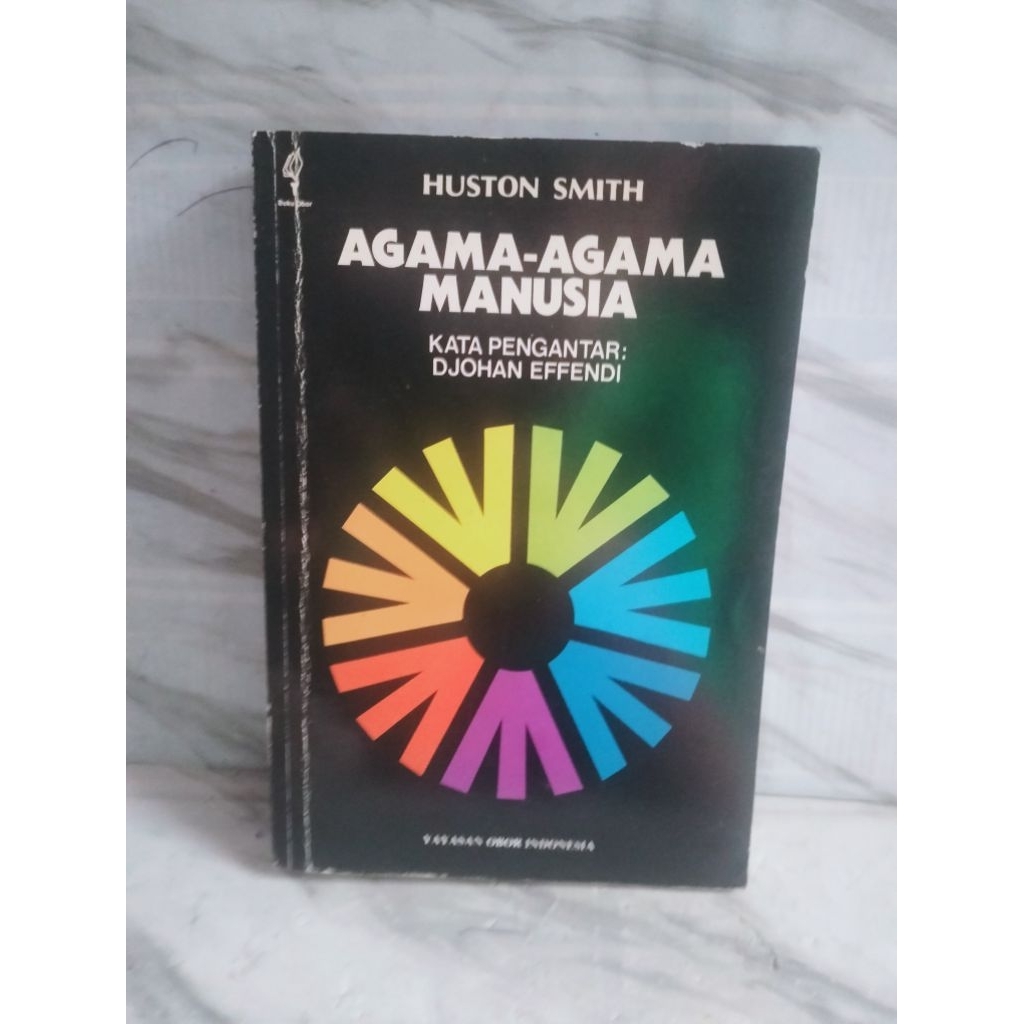 AGAMA-AGAMA MANUSIA by huston smith