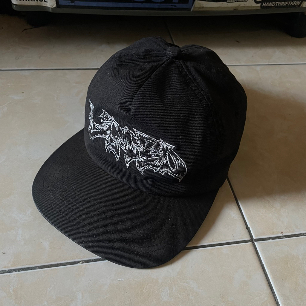 Topi Limbo