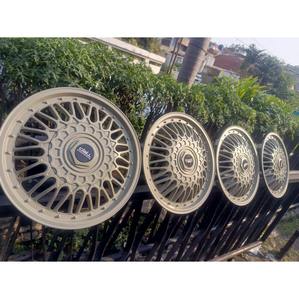 4 dop r13 tutup kaleng sigra ayla karimun dx ss futura carry kijang