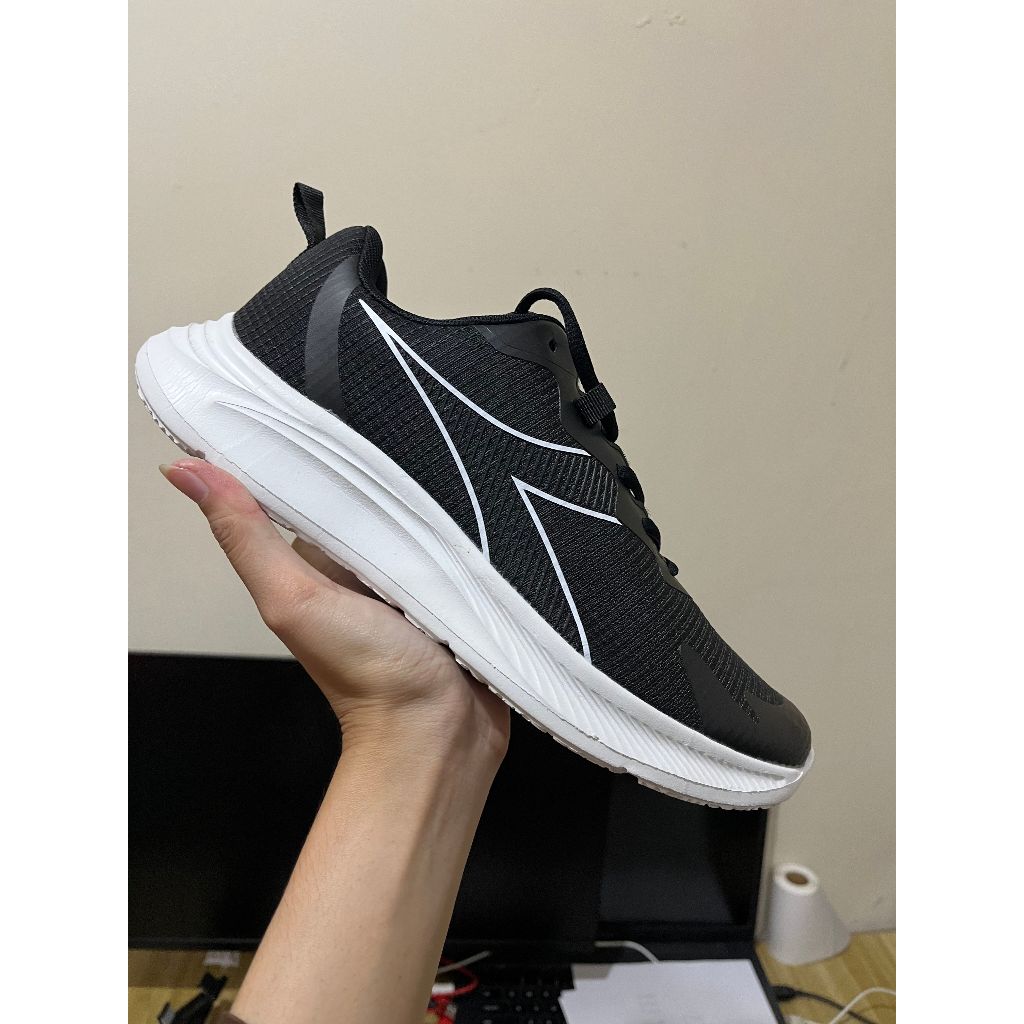 Sepatu Lari Pria Diadora Manside Black Original DIAX24F1201B