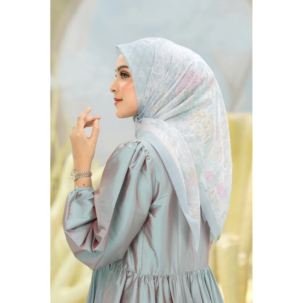 preloved buttonscarves little mermaid squid