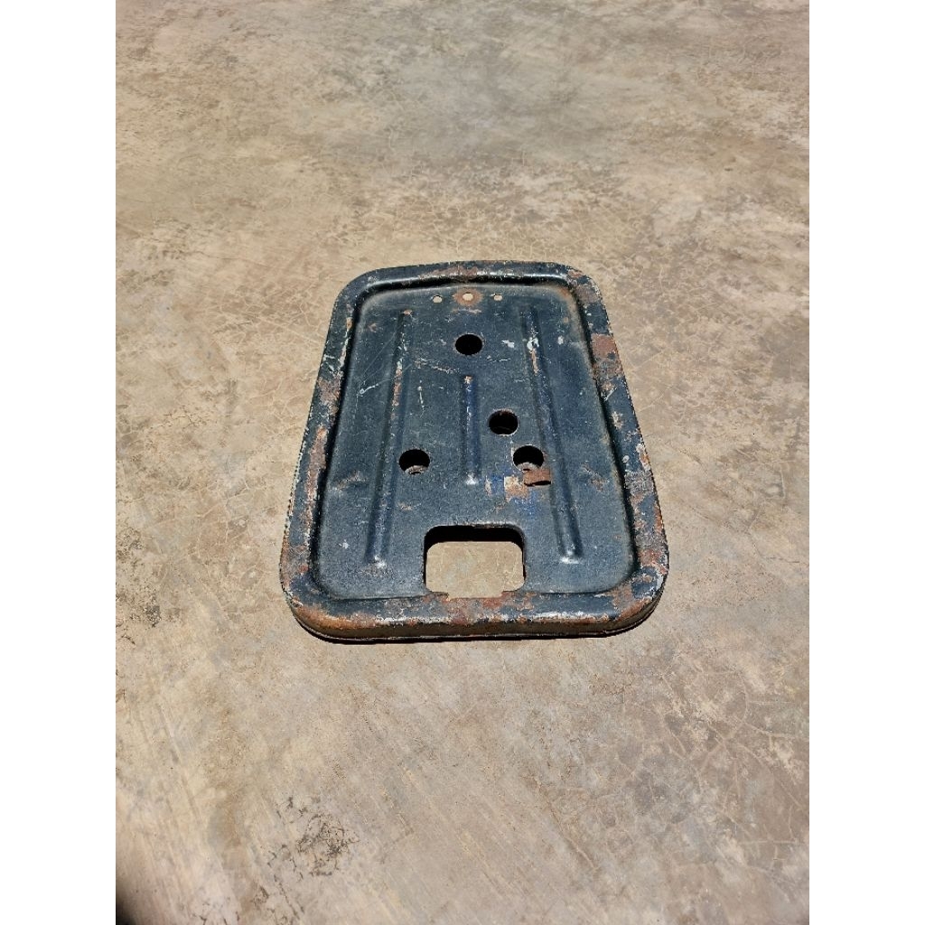 tatakan jok belakang vespa px