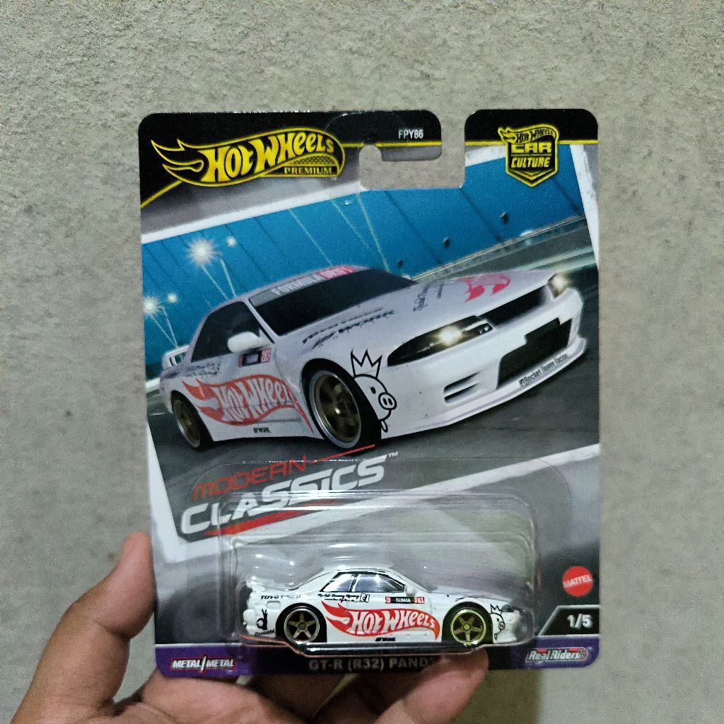 Hotwheels Premium Nissan Skyline GT-R (R32) PANDEM