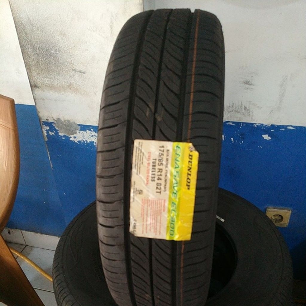 banDUNLOP175/65/14,brio,Ayla,Agya,calya,sigra