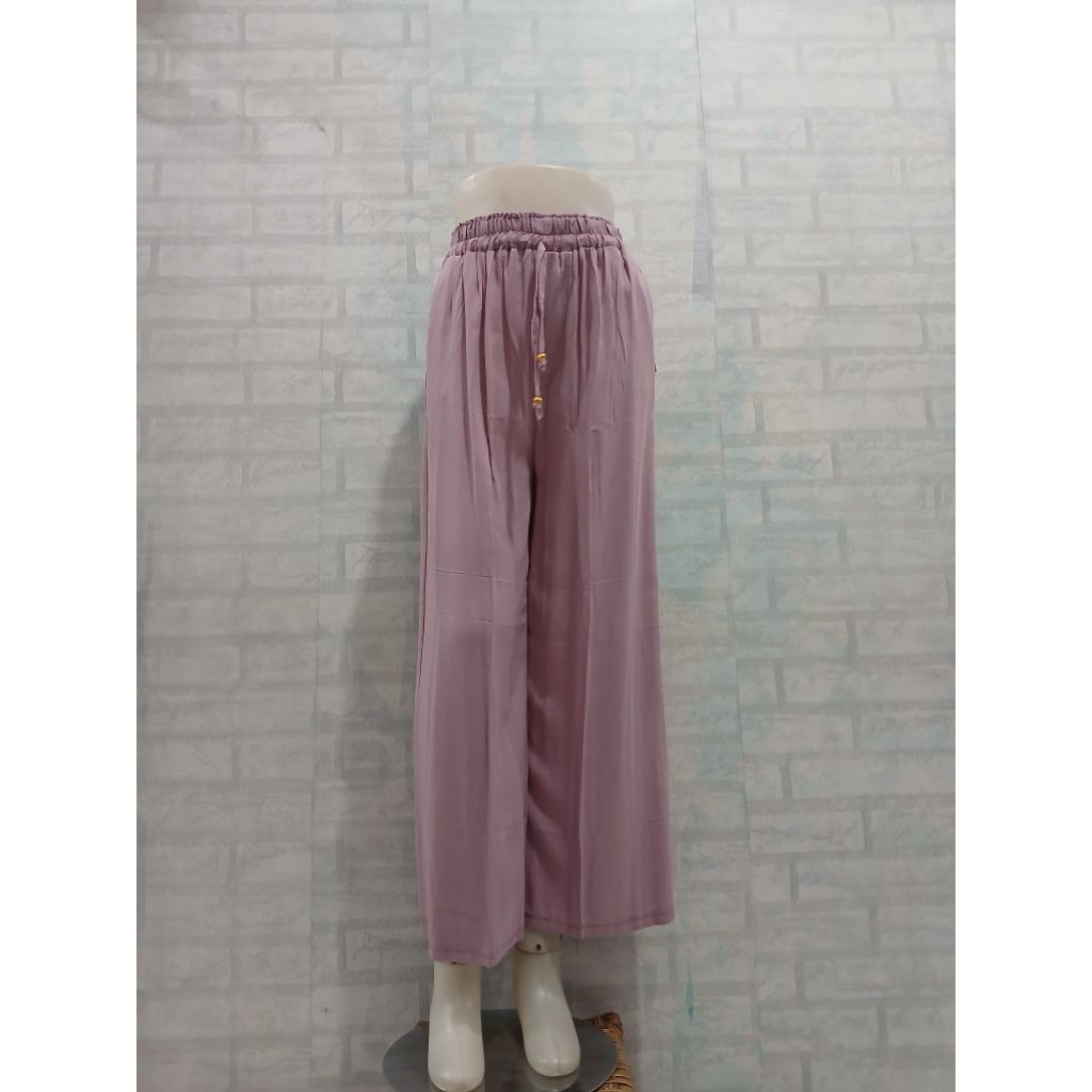 CELANA KULOT YING YUE/ CELANA KULOT WANITA/ CELANA KULOT BAHAN/ CELANA KULOT WARNA PINK/CELANA KULOT