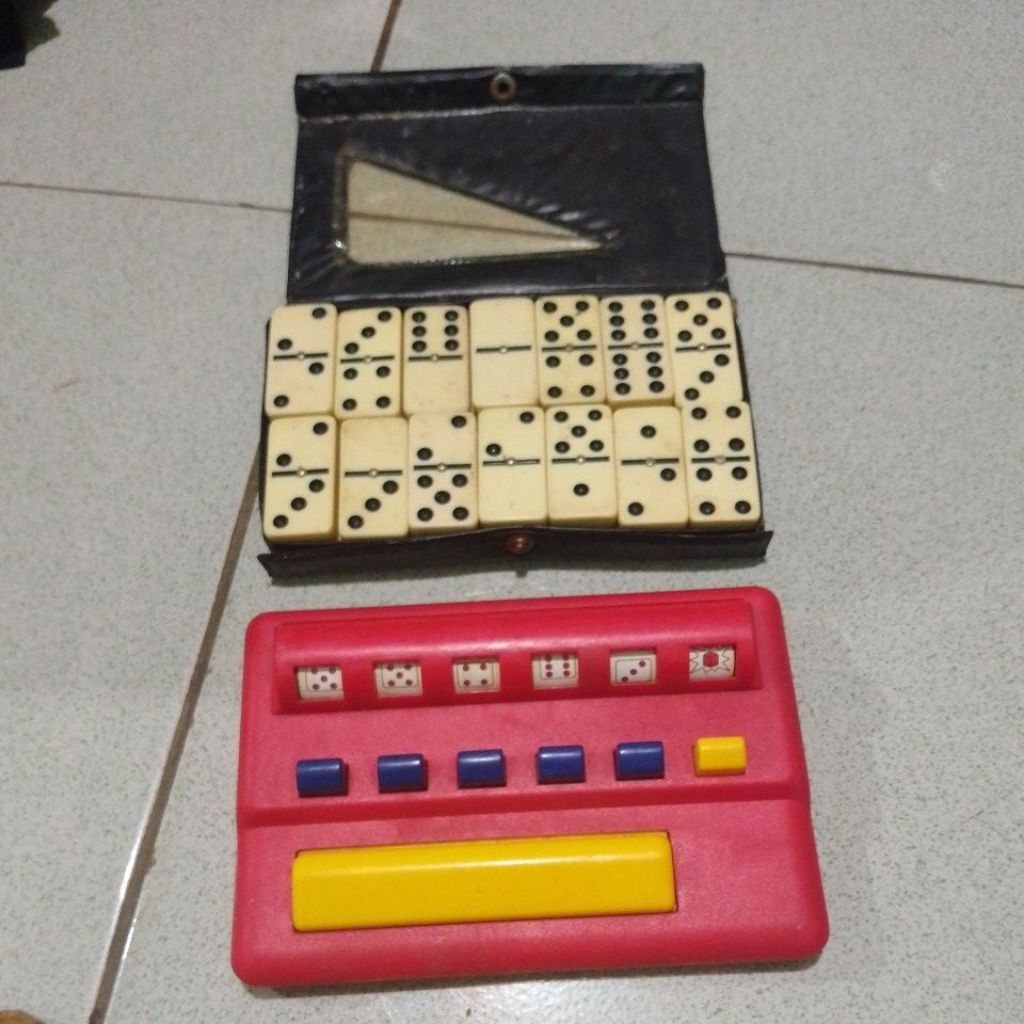 (Rak B4) Mainan Domino Mainan Domino