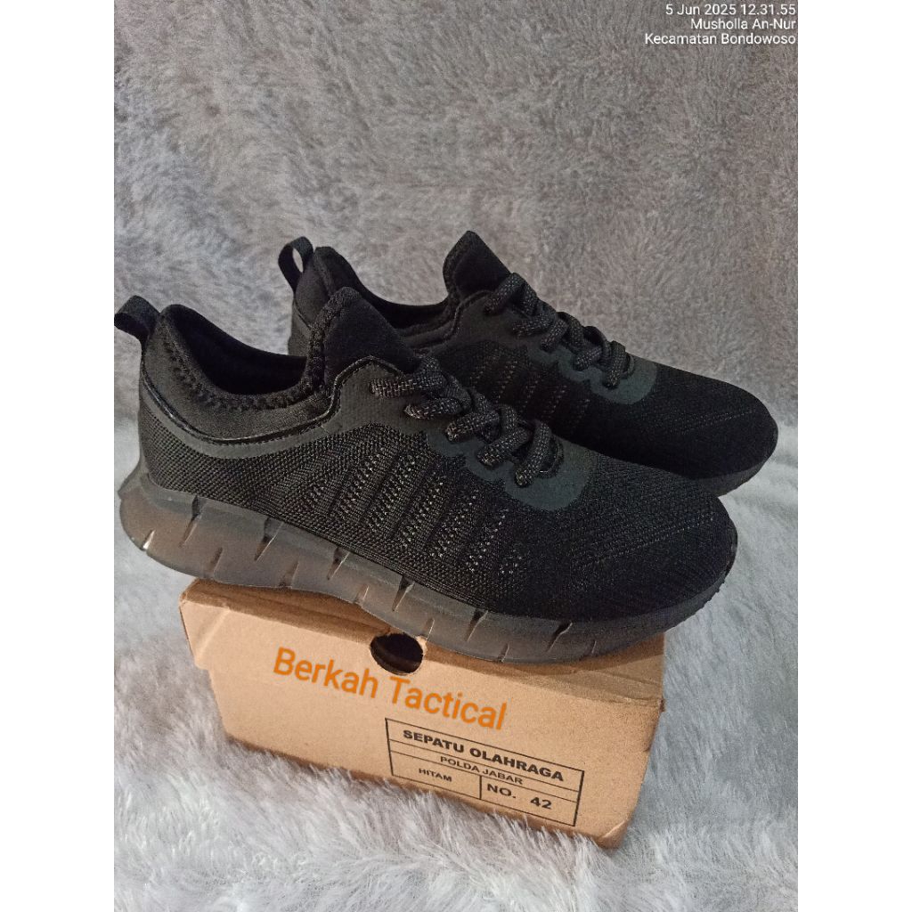 Sepatu Olah Raga Polri