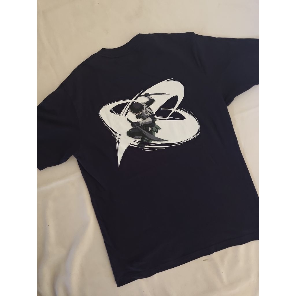 Baju Kaos Uniqlo Colab Anime Kaiju No8 Jarang