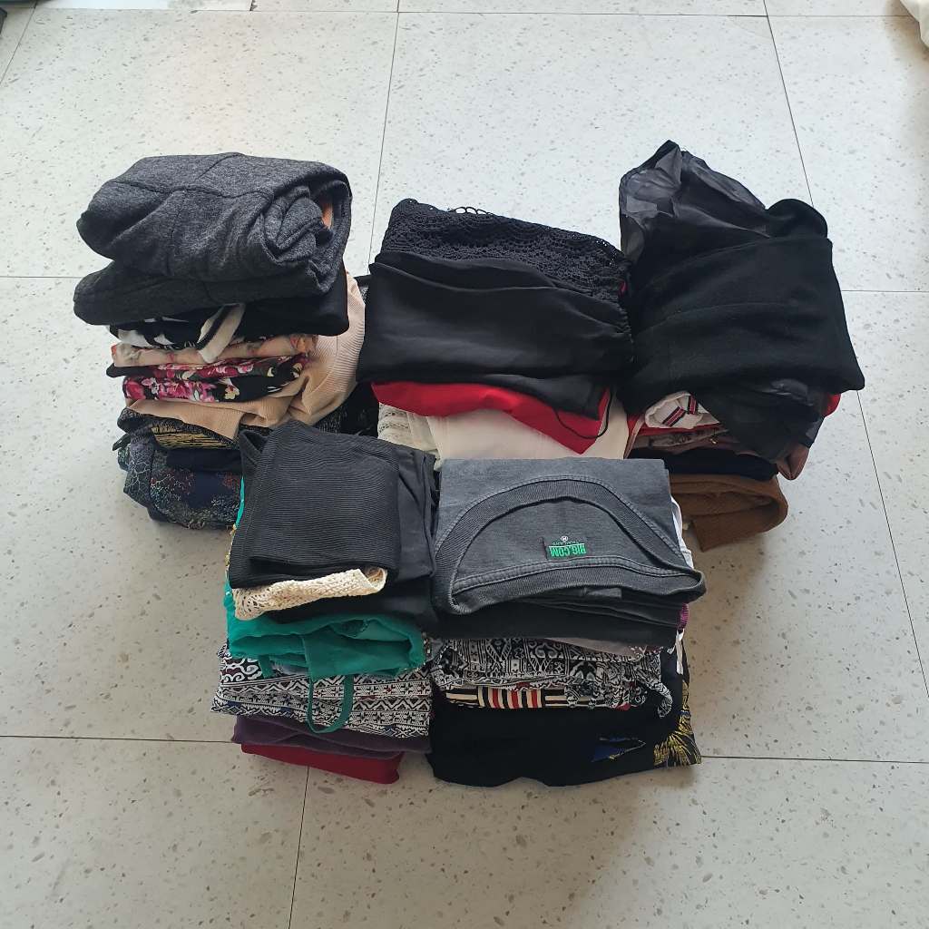 Paket Borongan Usaha B - Baju Wanita 50 pc - Size Kecil - Baju Kaos Kemeja Dress Batik Celana - Seco