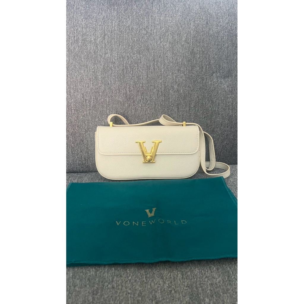 vone world preloved bag