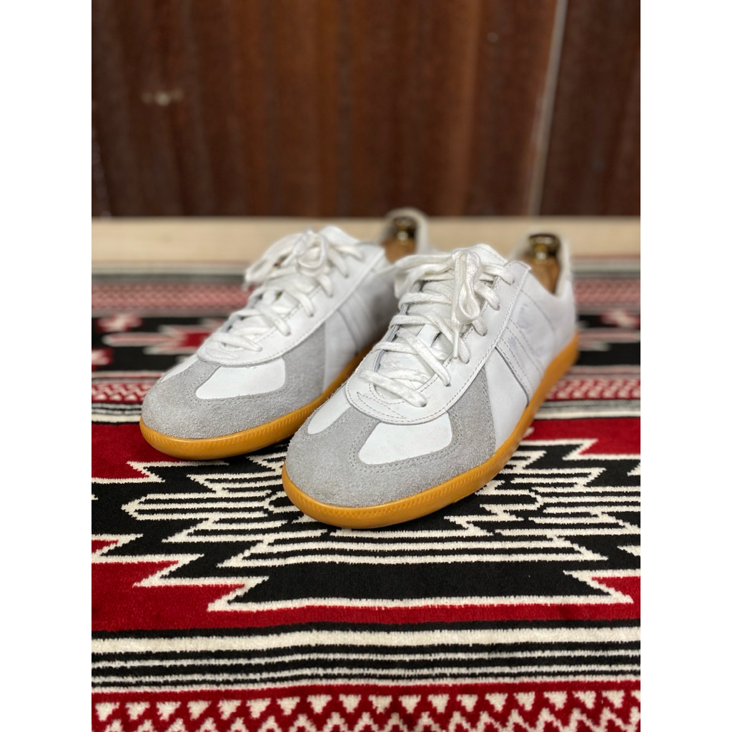 Gat Shoes White & Grey by Domba