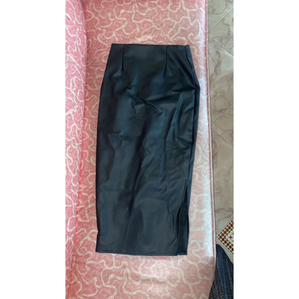 rok kulit preloved