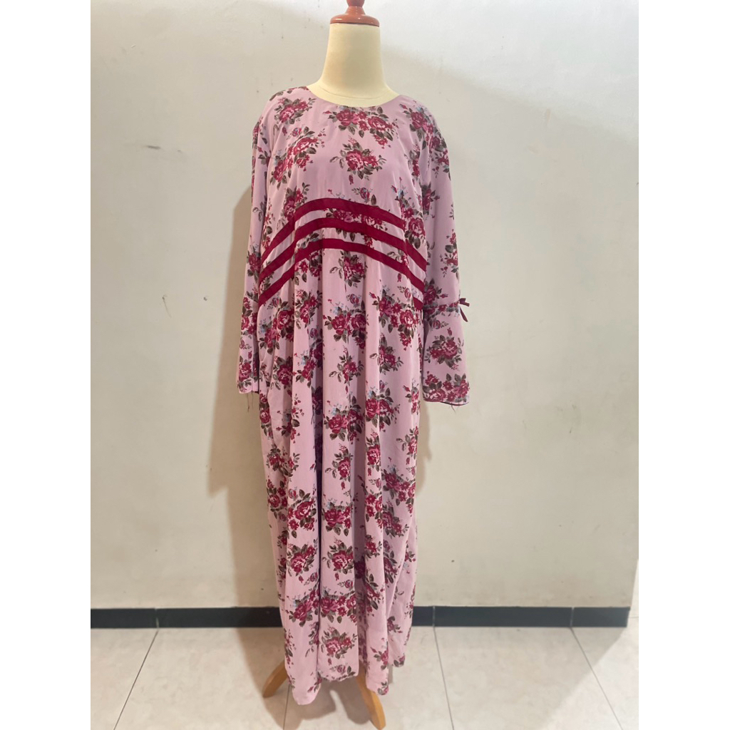 Gamis Bahan ceruty Motif bunga