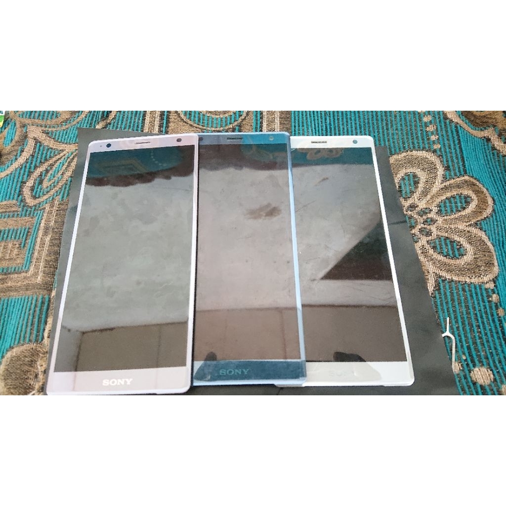 kaca lcd dan frame sony xz2 original copotan