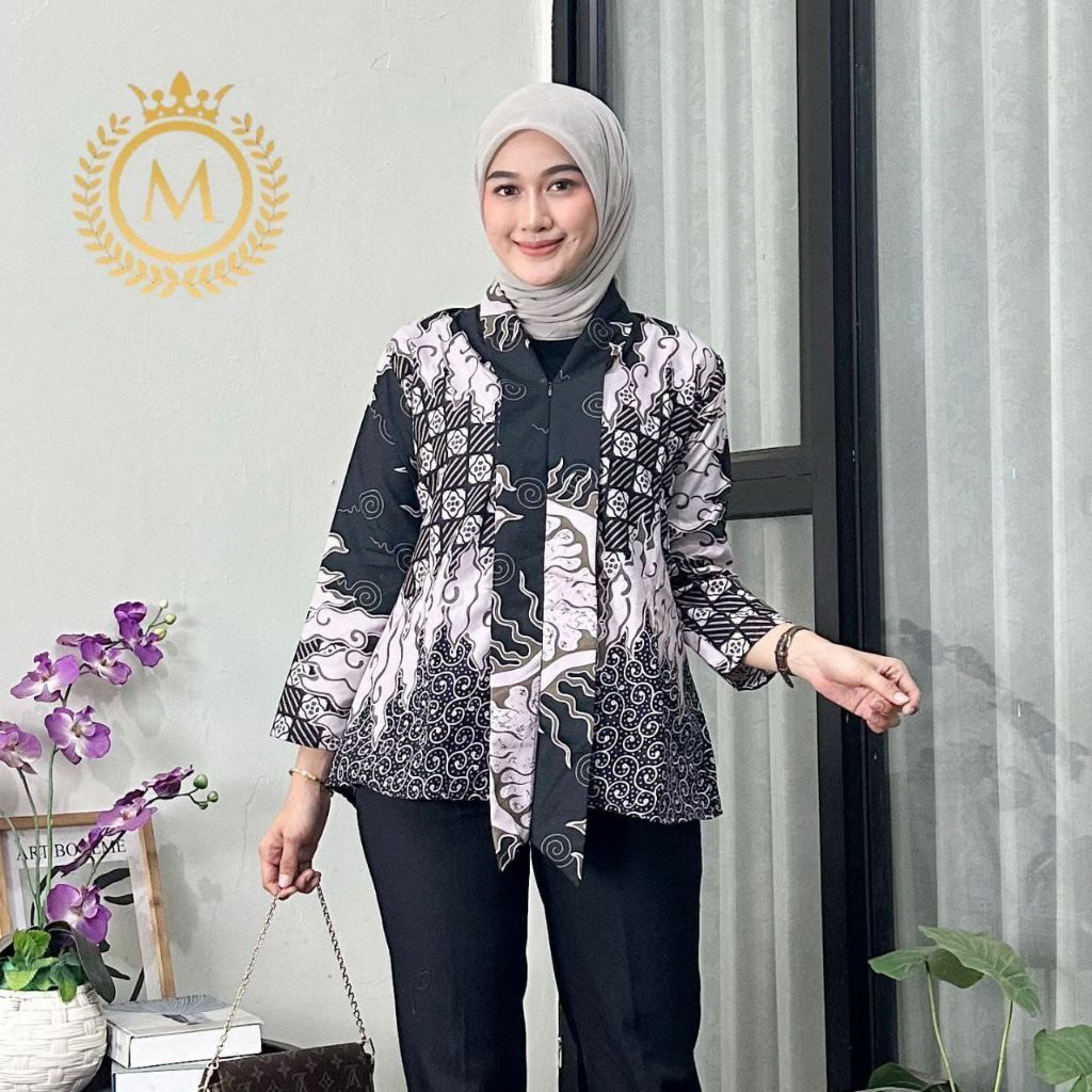 Baju atasan batik wanita kekinian model kebaya modern cocok untuk kerja kantor kondangan