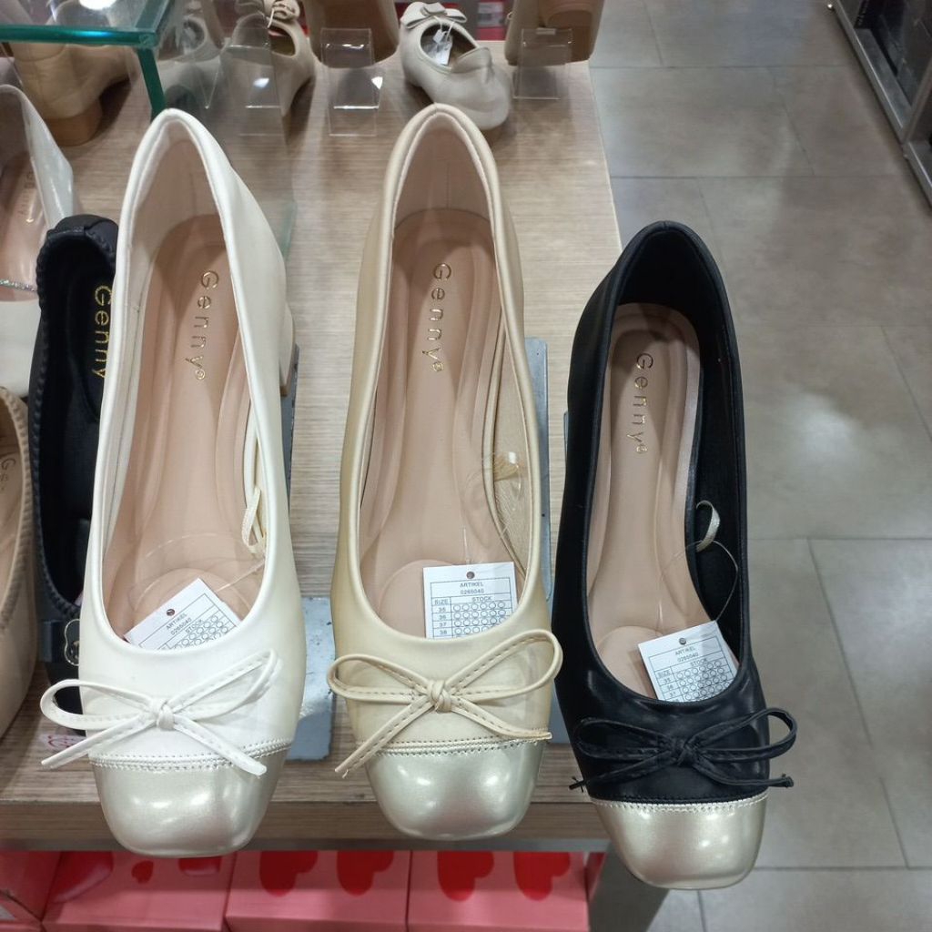 SEPATU FORMAL WANITA MERK GENNY