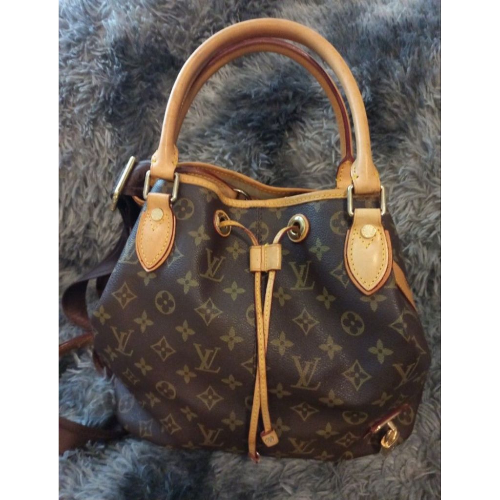 Preloved LV* Elpong Noe Eden