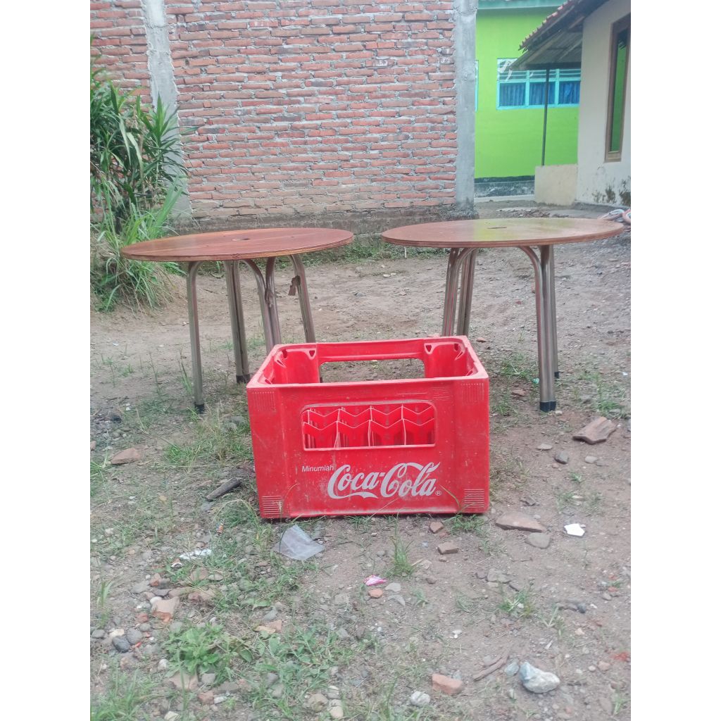 Meja santai meja coffee shop lesehan cafe