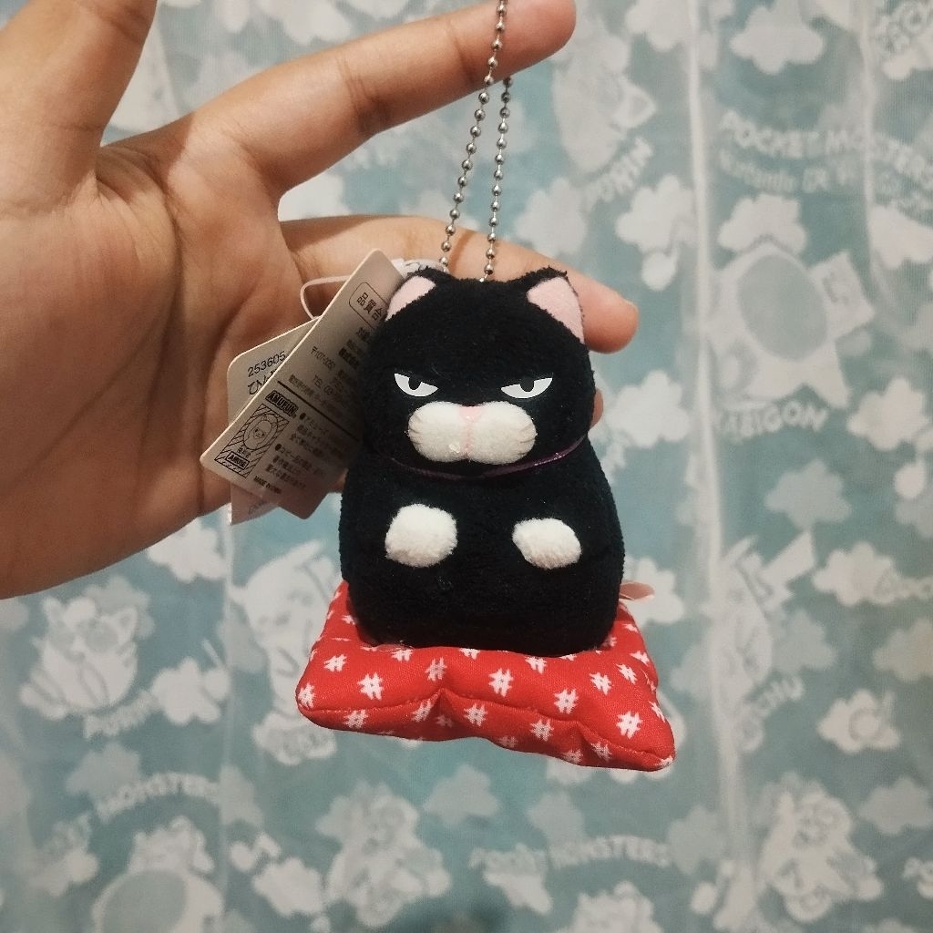 GANTUNGAN BONEKA KUCING HOKI AMUSE HIGEMANJYU HITAM