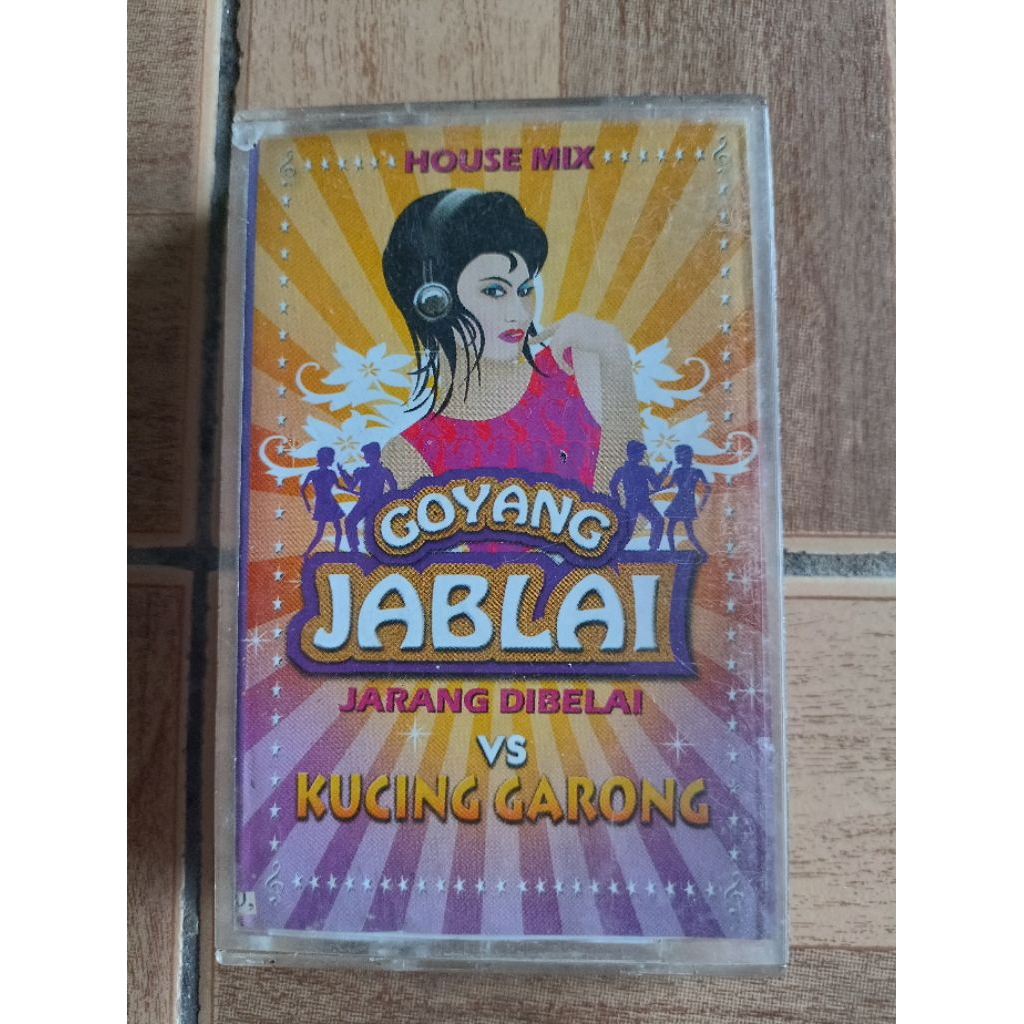 kaset pita HOUSE MIX " goyang jablai "