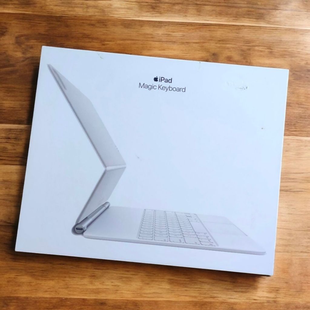 Magic Keyboard for iPad Air 13-inci (Second)