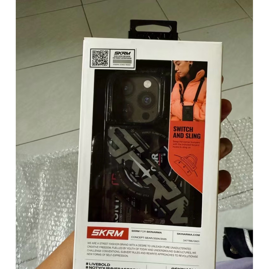 SKINARMA IPHONE 16 PRO