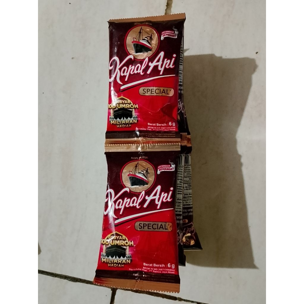 Kopi kapal api mini 1 renteng
