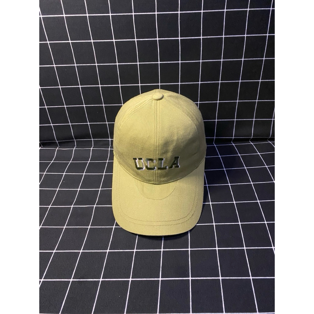 Topi UCLA