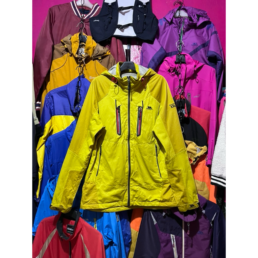 jaket outdoor windbraker trespass DLX