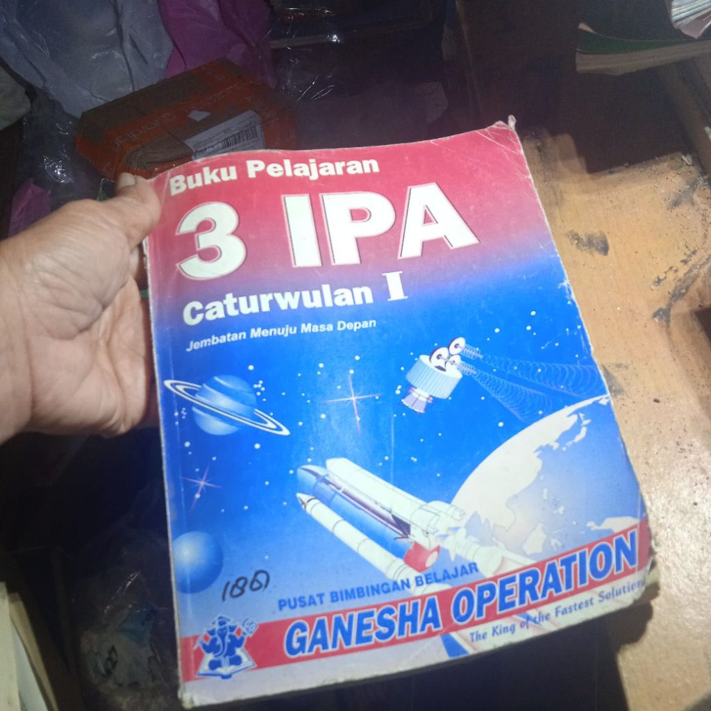 buku pelajaran 3 IPA caturwulan 1, matematika, fisika, kimia, biologi, BHS inggris, BHS Indonesia, b