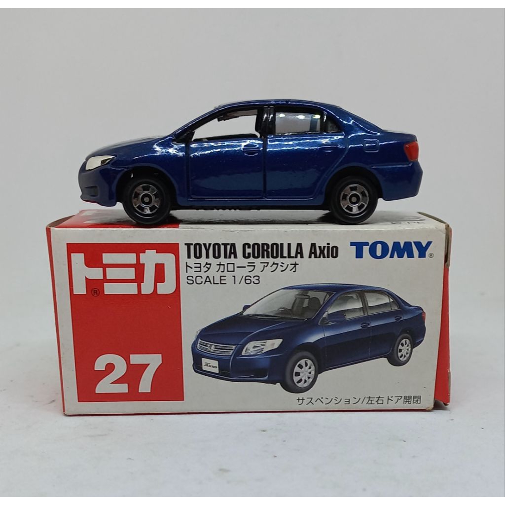 tomica toyota corolla axio 27 tomy biru diecast (t)