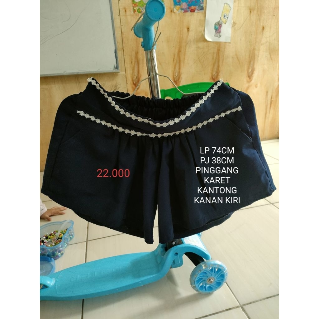 preloved celana pendek medan