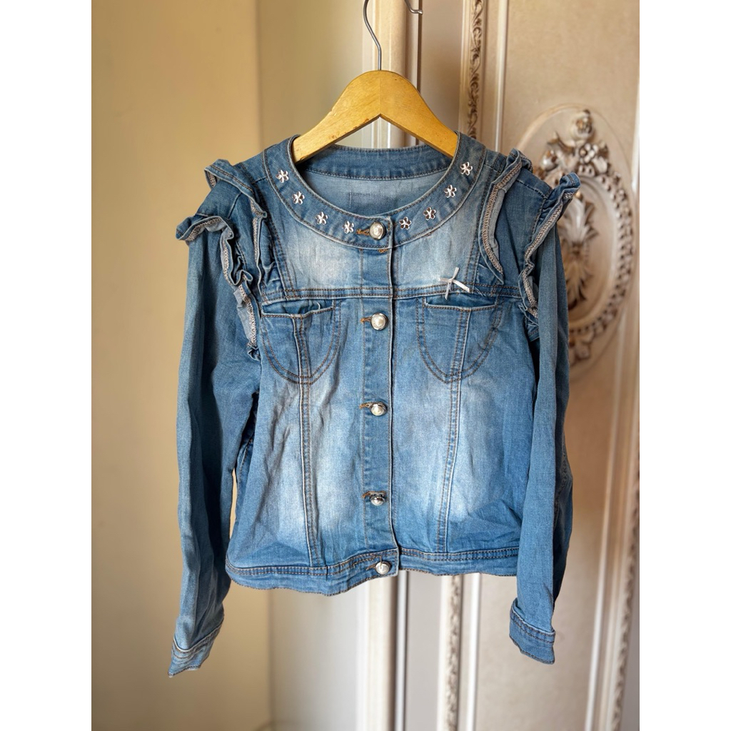 Jaket Denim Anak Perempuan. Jaket Jeans  Anak perempuan. Jaket denim anak perempuan cantik.