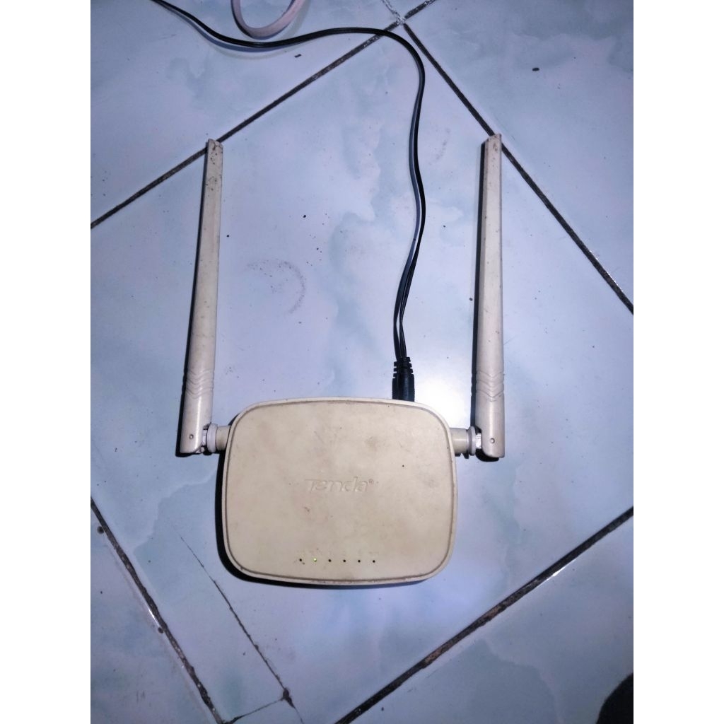 Router tenda N301Bekas Nomal Pemakaian