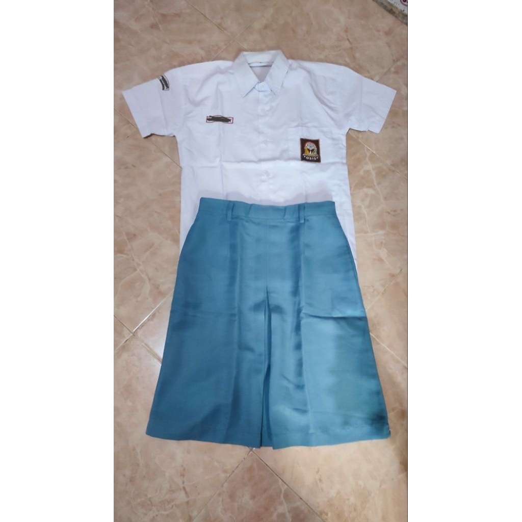 Seragam SMA preloved