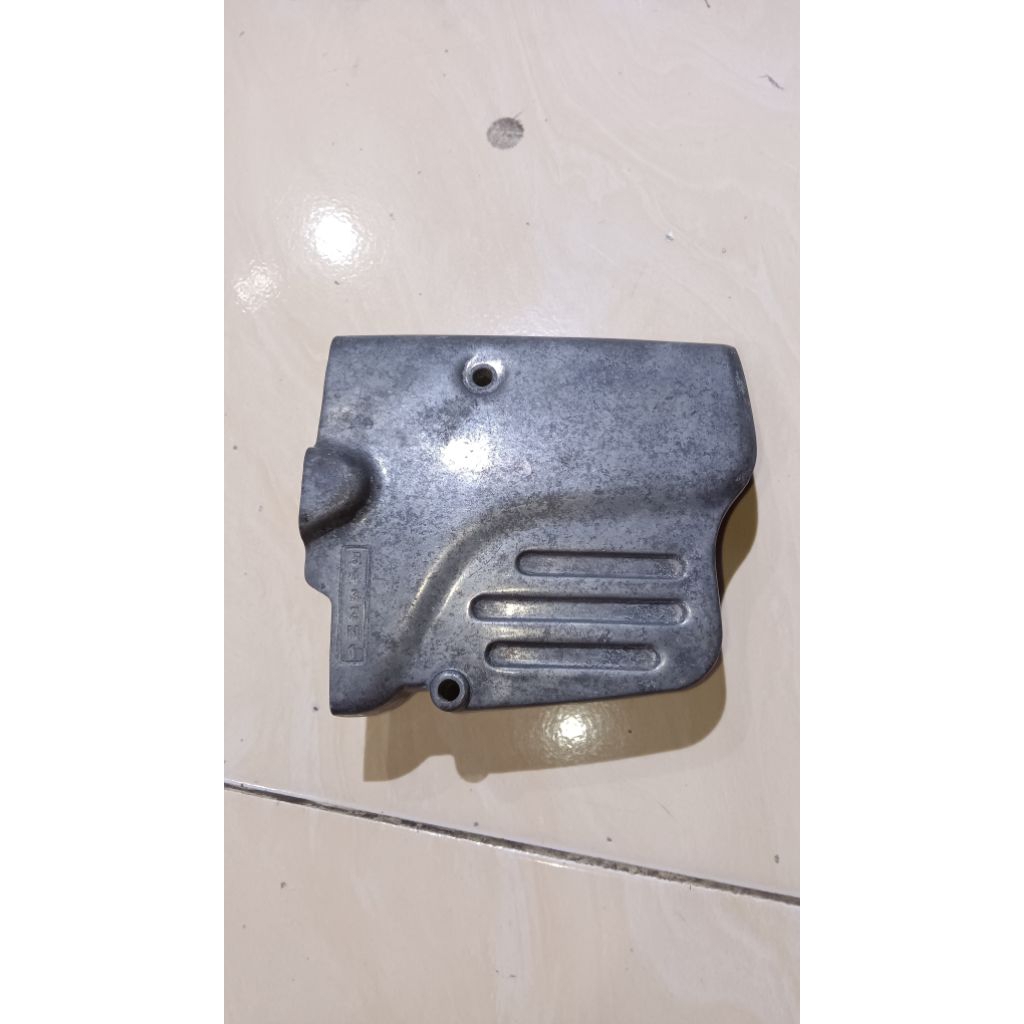 Tutup gir Gear Depan Kawasaki Binter Merzy mercy KZ200 platina original