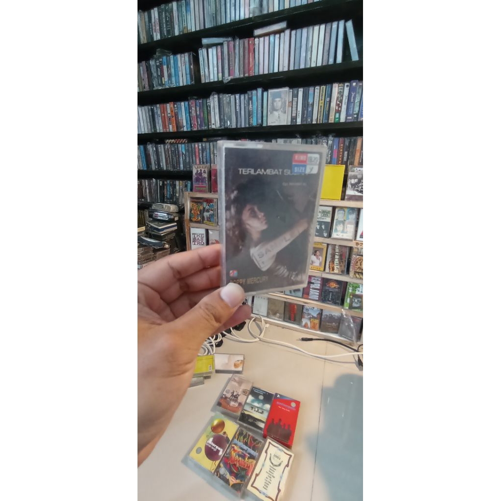 KASET POPPY MERCURI TERLAMBAT SUDAH