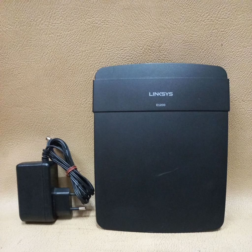 Linksys Cisco E1200 Wireless N Router