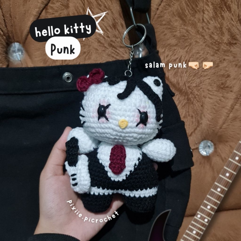 COD Boneka Rajut Custom Hello Kitty Punk Besar Gantungan Tas Rajut Hello Kitty Punk Key Chain Rajut 