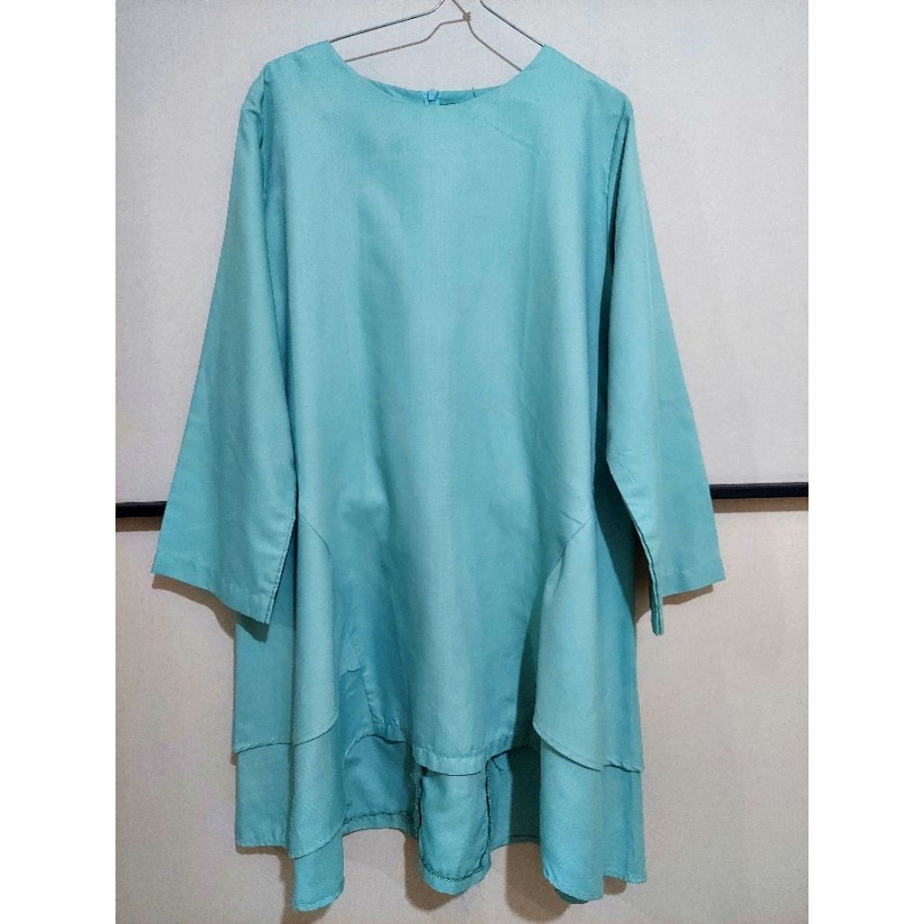 Tunik hijau tosca preloved