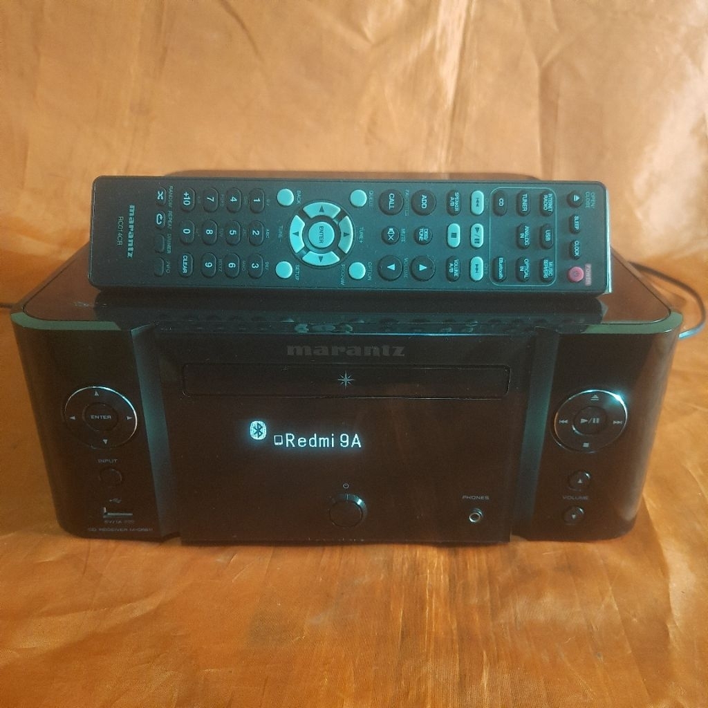 Amplifier Marantz M-CR611