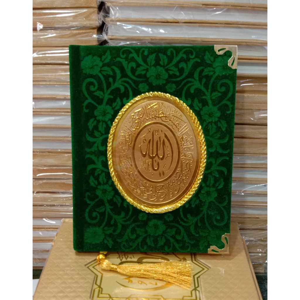 Yasin Beludru Tambang Hard Cover 224 Halaman isi Glossy