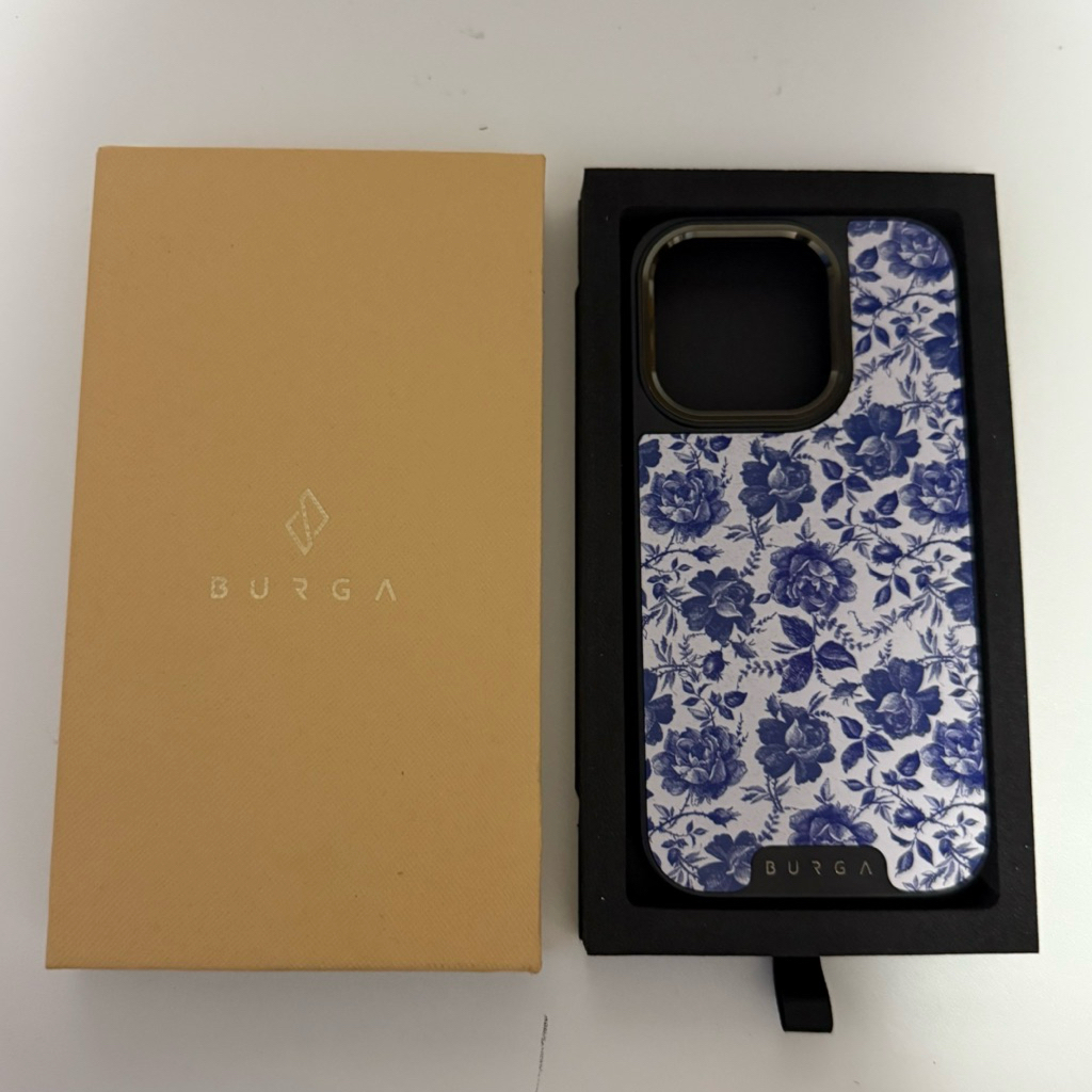 Preloved - Original Apple / Burga / Casetify / Wildflower Case for iPhone 15 Pro