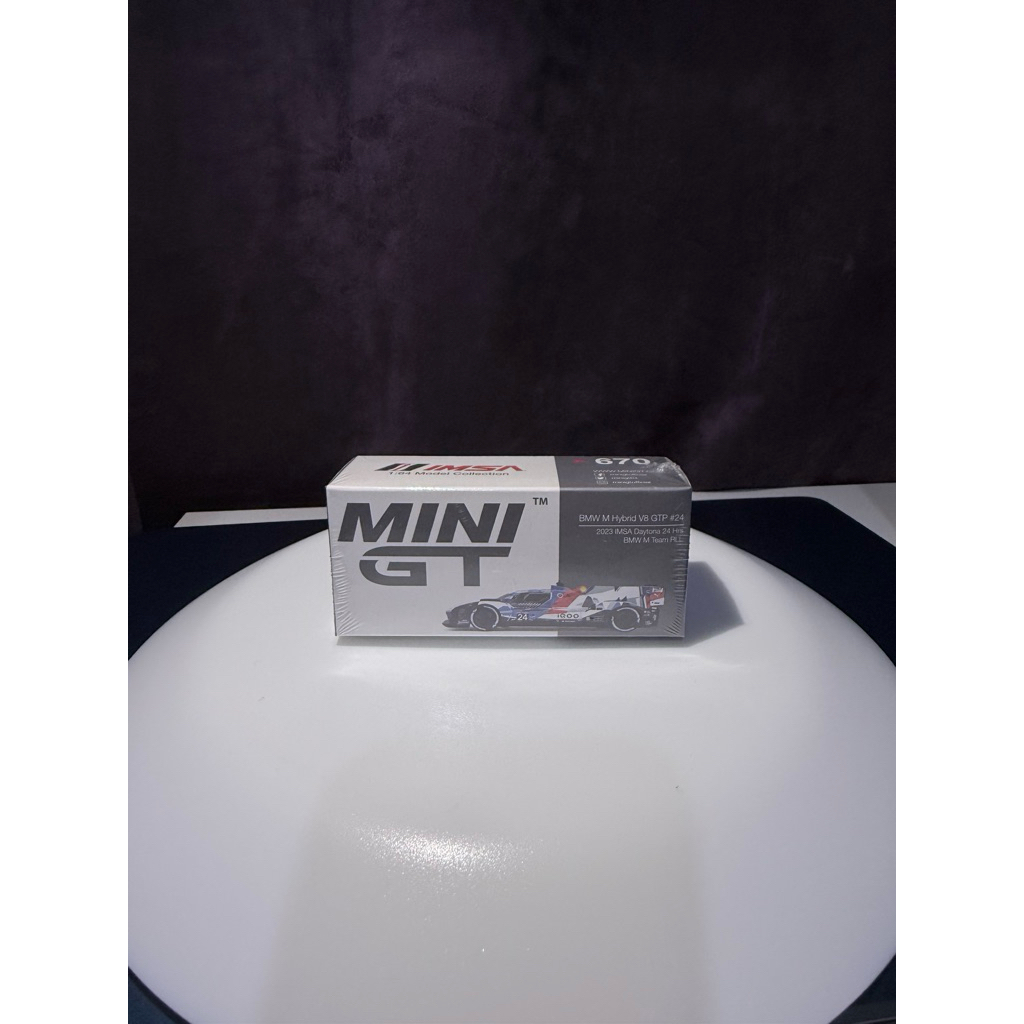 MINI GT BMW M hybrid v8