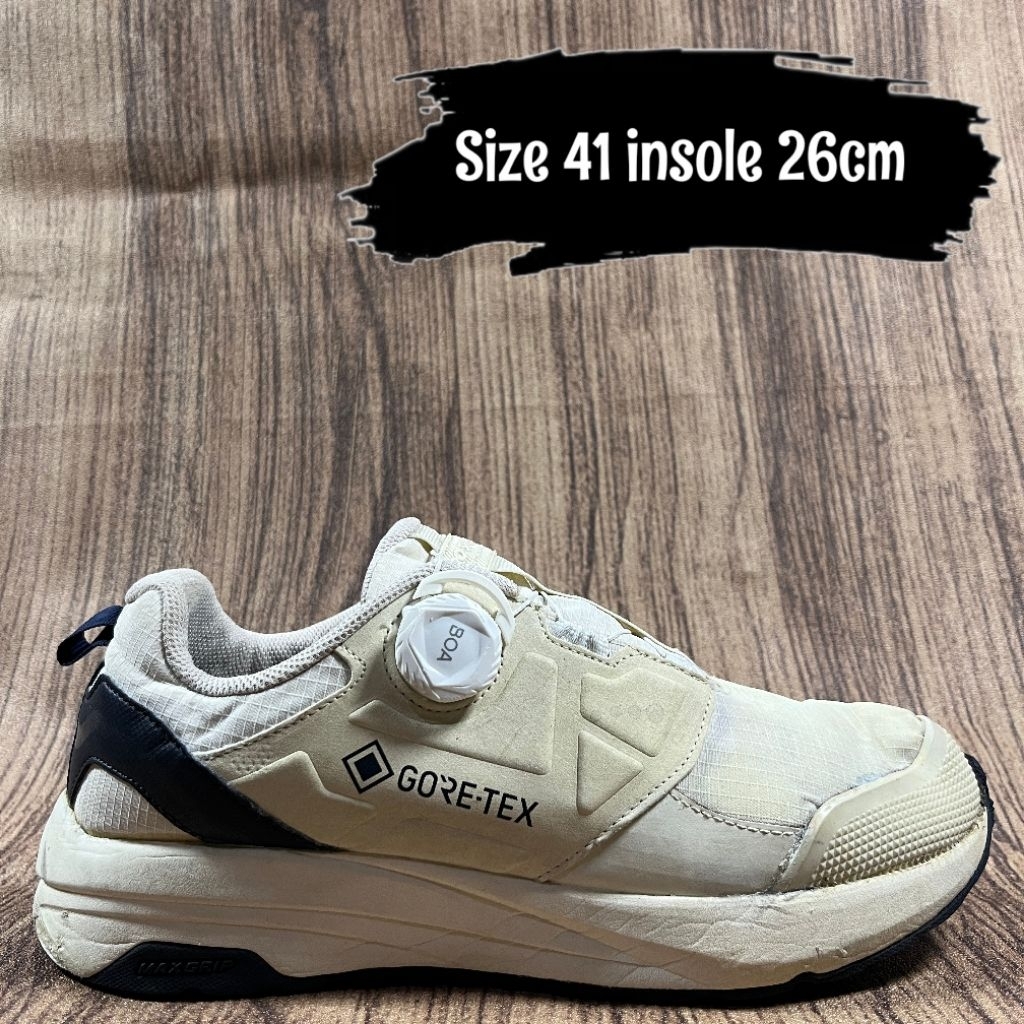 Sepatu Outdoor Gunung Hiking Prospecs Size 41