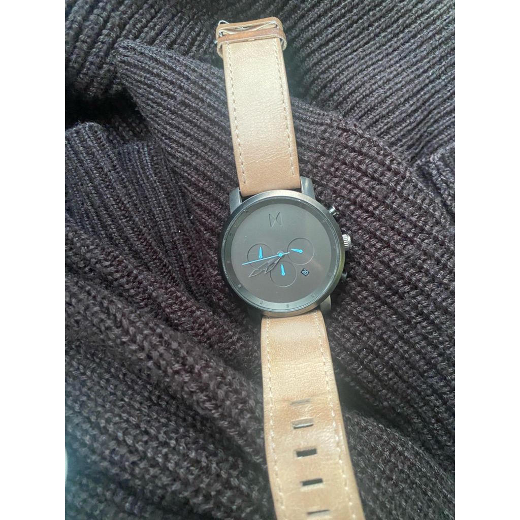 MVMT watch