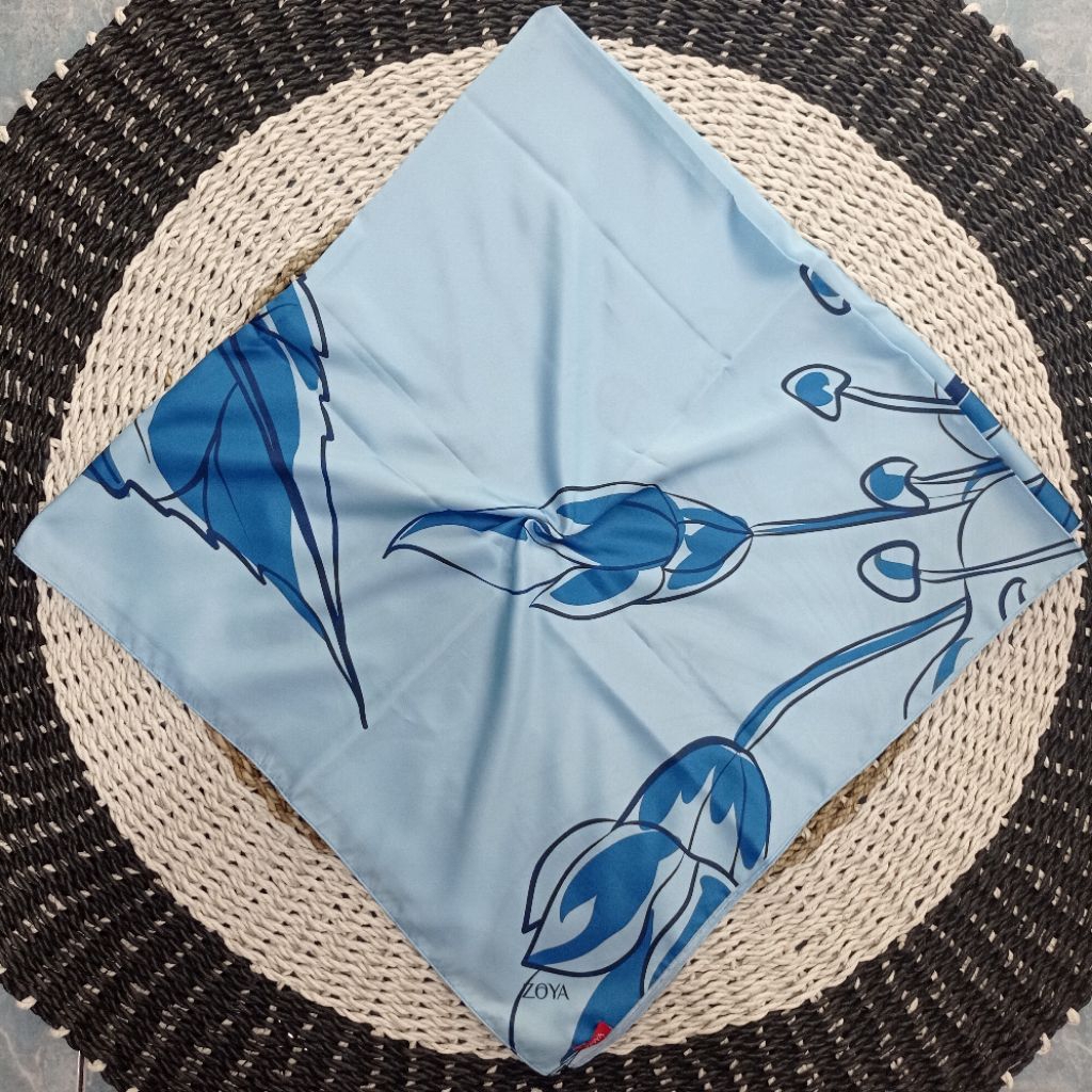 Jilbab Segi Empat Zoya Motif